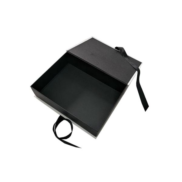 CMYK Color White Magnetic Closure Box Handmade Sturdy Wedding Gift Packing