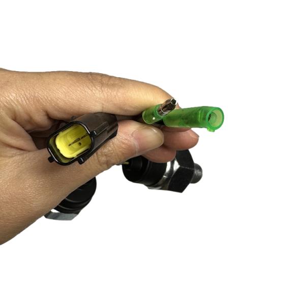 Steel Material Reverse Gear Switch with Long Working Life for CPCD10-100 Forklift Transmission