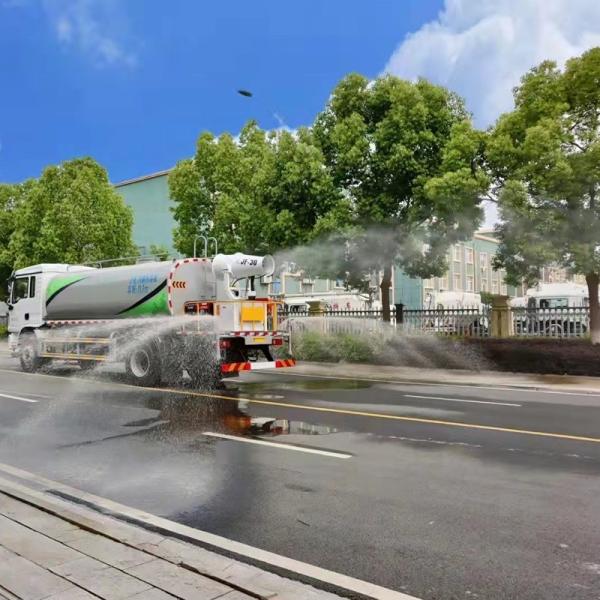 Shacman 4*2 10000-12000 Liters Sprinkler Truck Greening and Spraying and Dust Reduction and Cleaning Truck  Street Sprinkler