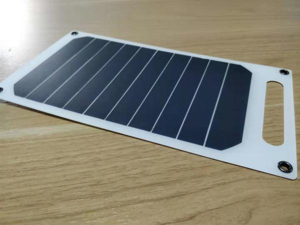 A Grade Sunpower Thin Flexible Solar Panels 5V 5W For Outdoor Traving / Camping