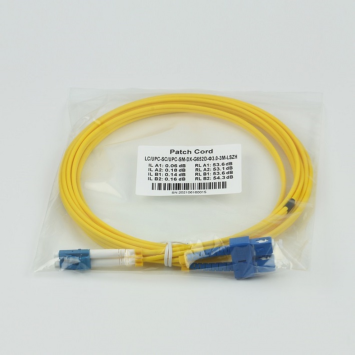 SM G652D LC к оптическому волокну Patchcord SC 3.0mm LSZH 1310nm