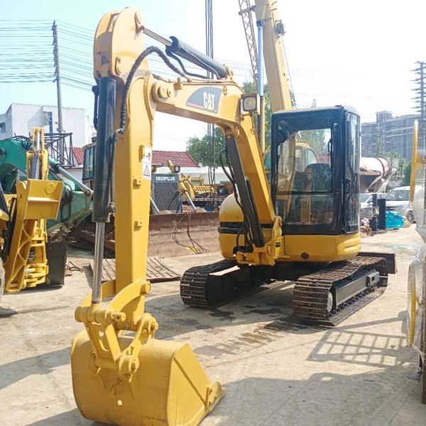 USED Japan 4 TON EPA Engine Mini Digger CAT304 Hydraulic Mini Excavator Caterpillar304
