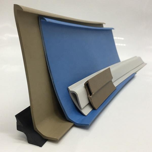 Acessórios de piso de vinil PVC rígido Capping Strip e Cove Former com dureza