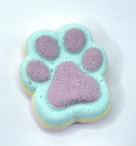 Sweetie Paws & Tiny Melon Giggles – Adorable Cat Footprint & Mini Watermelon Chewy Candy Mix