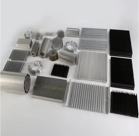 Машинные теплоотсасыватели с CNC анодированные теплоотсасыватели Алюминиевая экструзия OEM Маленькая партия