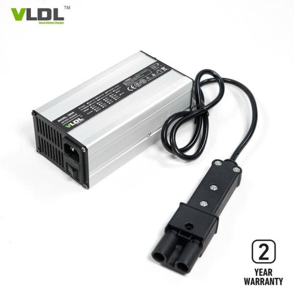 18.25V 16V 15A Electric Motorcycle Battery Charger Aluminum Casing Durable