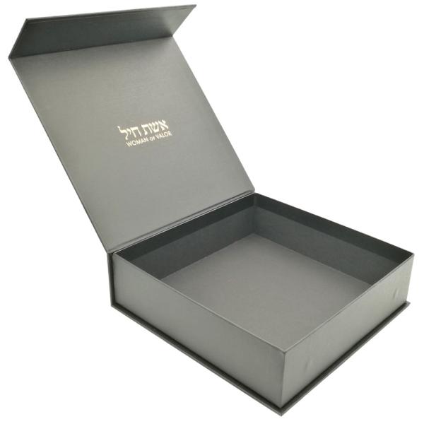 CCNB 250gsm Magnetic Closure Hard Gift Boxes Aqueous Coating