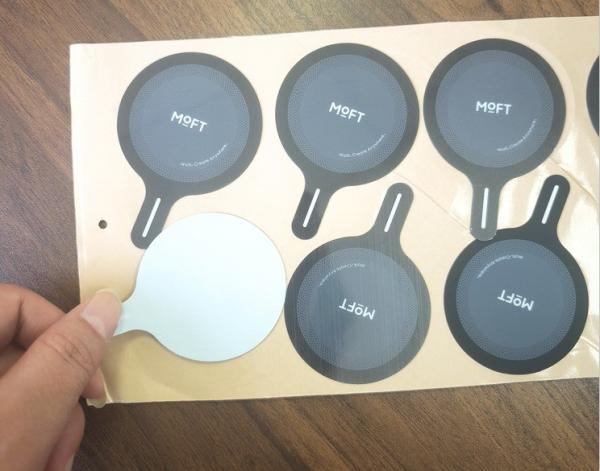 Silk Screen Silicone Mat Wireless Charging Electronic Products Skin Feeling Silicone Panel Printing Logo Silicone Gasket