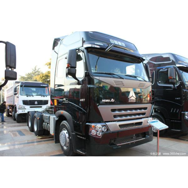 SINOTRUCK HOWO Tractor Trailer Second Hand 420HP 6x4 LHD Drive Mode