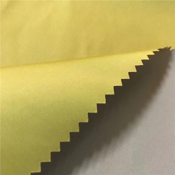130GSM Waterproof Breathable Fabric 1400D 1500D 50% Polyester 50% Nylon Fabric Breathable