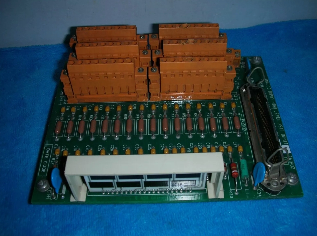 Honeywell MC-TAIH02 51304453-150 высокоуровневый аналоговый вход/STI