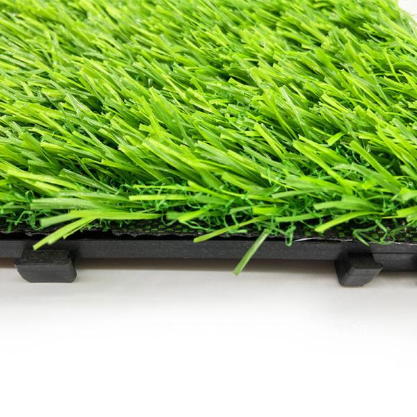 Kids Friendly Synthetic Astro Turf Carpet Polyethylene Landscaping Artificial