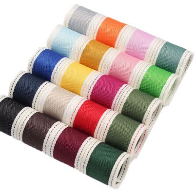 Faixa de poliéster com bordas costuradas de 6 mm a 40 mm rolos de fita de poliéster verde vermelho