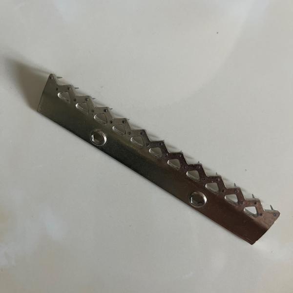 Peças da máquina de acabamento têxtil Stenter Pin Bar 52 Instalação Centro Distância Agulha Placa 26 Pins Placa de cobre