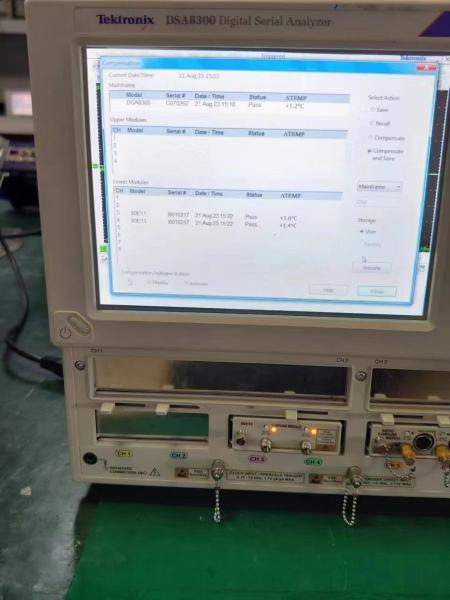 Tektronix DSA8300 Analista digital en serie Osciloscopio de muestreo de tiempo equivalente