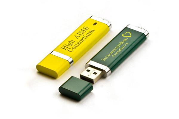 Plastic 16G 2.0 USB blue color with customized logo and package from show life brand