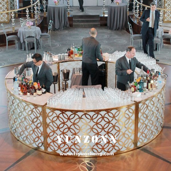 Modern Luxury Gold Stainless Steel Indoor Wedding Bar Counter with Wheels for Event Bar Tables