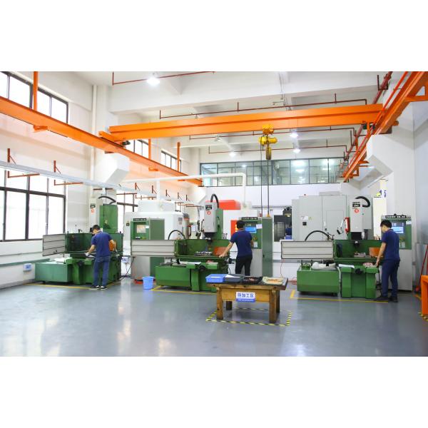 Custom 300000 Shots P20H Plastic Injection Mold Tooling 0.005mm Tolerance