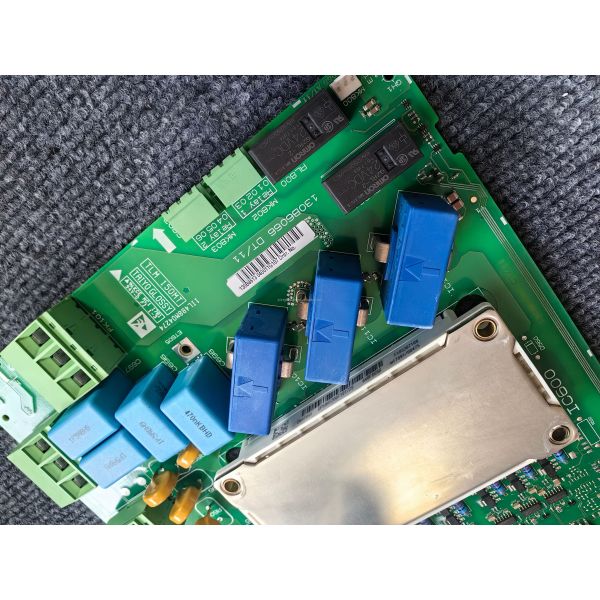 Genuine Danfoss Power Driver Supply Card 130B6068 Power Driver Board for Pump & Fan Control