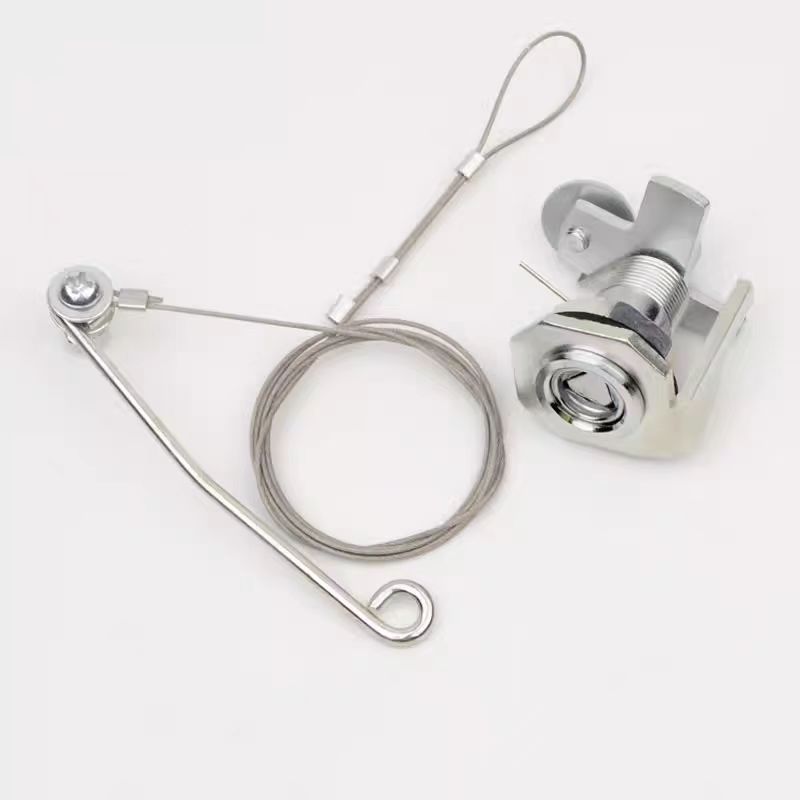 High Quality Metal Triangle Lock Elevator Parts