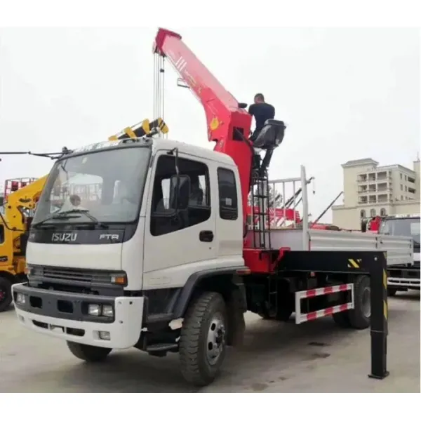 International Brand Isuzu 10tons/10t Mobile Crane Truck From China Manufacturer with High Lifting