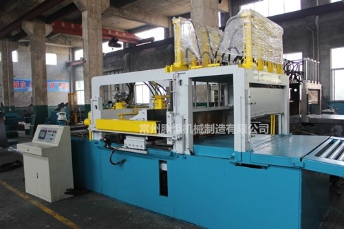 Automatic Control Transformer Corrugated Sheet Forming Machine 0.2 Mm Ripple Pitch Error