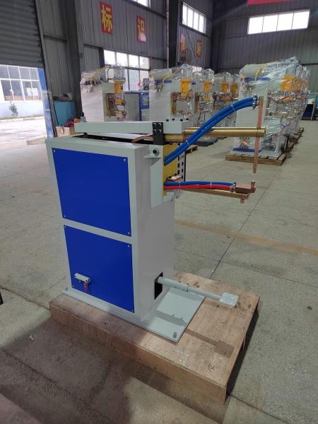 18KA Foot Pedal Operated Spot Welding Machine For Iron Wire Products