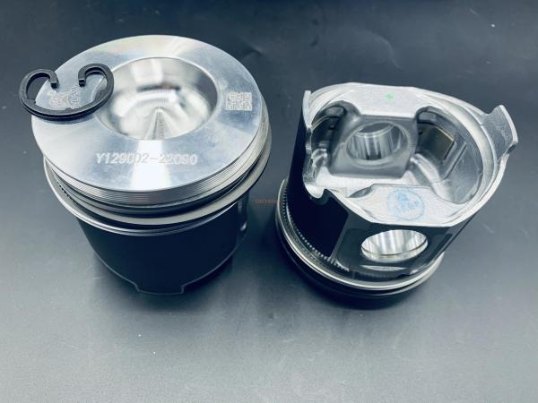 84mm Yanmar Diesel Engine Parts 4D84-3 Y129002-22090 45mm Hydraulic Piston