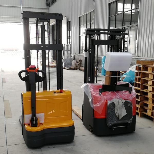Triplex Mast 4286lbs Full Electric Stacker Electric Stacker Trucks 5m 1600kg