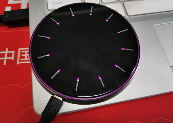 Smart Phone 3 In 1 15w Fast Wireless Charger 110-205 KHz Charging Frequency