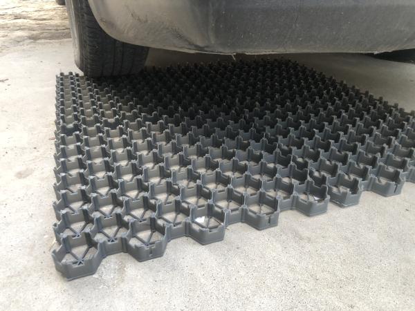 Grassy Plastic Parking Lot for High Pressure Resistance and Anti Pressure Lawn Grid