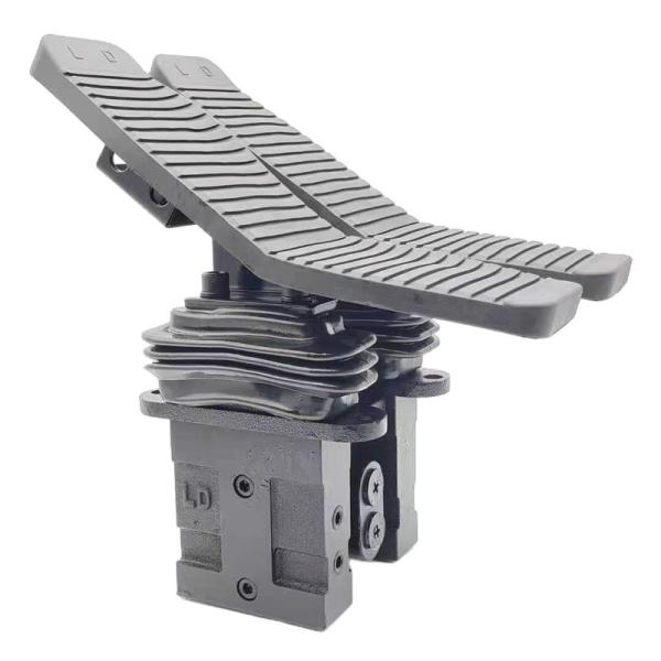 2021 New Excavator Hydraulic Foot Pedal Control Valve Wear Resistant
