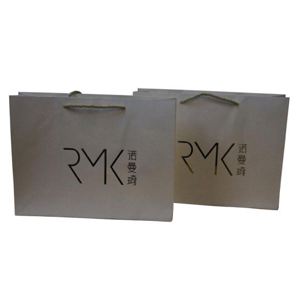 Eco Friendly Paper Carrier Bags 180gsm For Advertising With Gold Foil Pressed