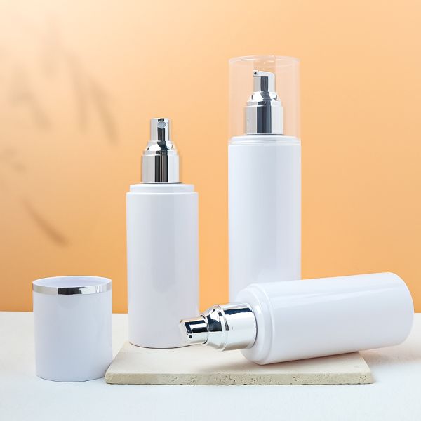 Custom White PET Plastic Spray Bottle with Replaceable Pump and Luxury Cap Options in Custom Colors