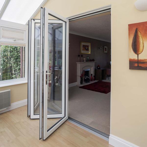 Accordion Waterproof Exterior Bi Folding Door , Patio Bifold Aluminum Folding Doors