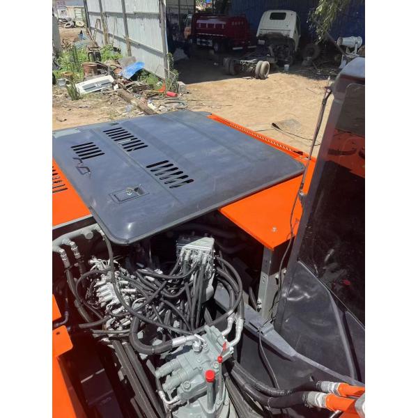 Hitachi ZX200-3 Excavator 20 Ton Tracked Excavator That Has Been