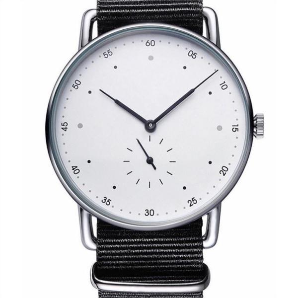 OEM Retro Style Mens Digital Watches 40mm Case Size Leather Sport Watch Bands