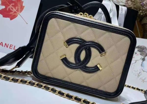 Caviar Skin Womens Luxury Handbag , 17cm Cowhide Shoulder Bag