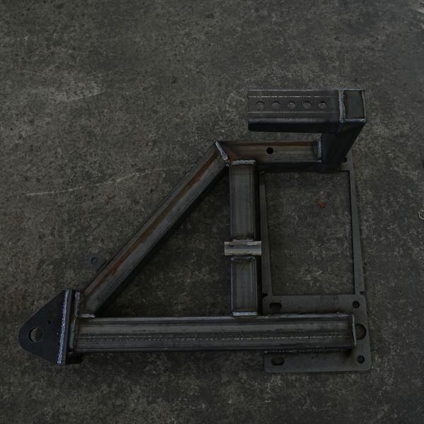 Steel Material Suction Nozzle Mounting Bracket for Sweeper Trucks with Load-Bearing Connection and Lift Control