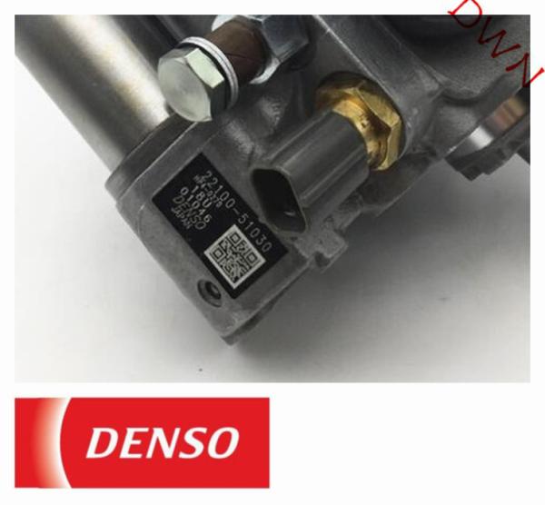 Bomba de combustível 22100-51030 de DENSO 22100-51032 22100-51042 para TOYOTA 1VD