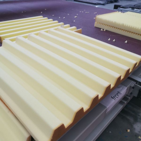 CNC Horizontal Sponge Cutting Machine For PU Foam Latex Basotect Composite Foam