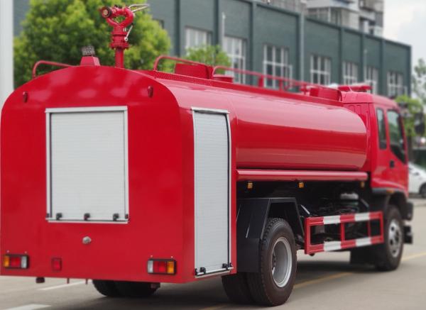 Caminhão de bombeiros 240HP 6 rodas com tanque de água 10T multifuncional