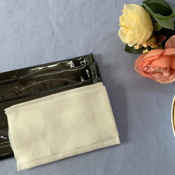 Азо свободная устранимая не сплетенная влажная салфетка 50GSM