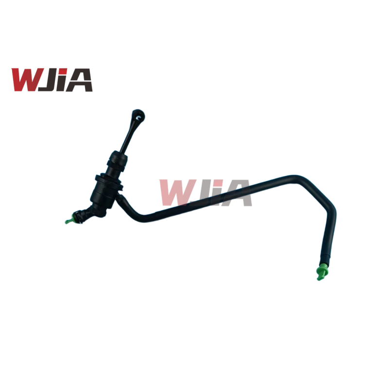 30610-1KM0B 30610-ED500 Clutch master cylinder Suitable for Nissan TIIDA L11 B17 C12 N10