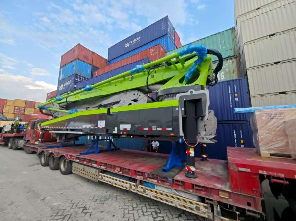 Zoomlion K56X-6RZ コンクリートポンプ トラック 56m 高さ 51m 範囲