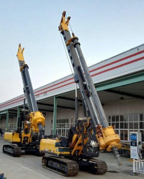 45 m uma profundidade de furo de 37 m/furou o equipamento da pilha, broca da fundação equipa o peso total de 34 T