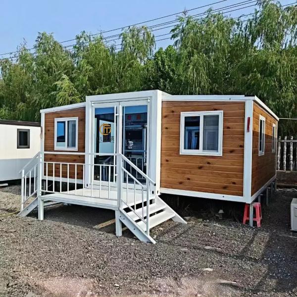 40 ft Light Steel Hurricane-Proof Expandable Prefabricated House with 3 Bedrooms for Home Office or Hotel