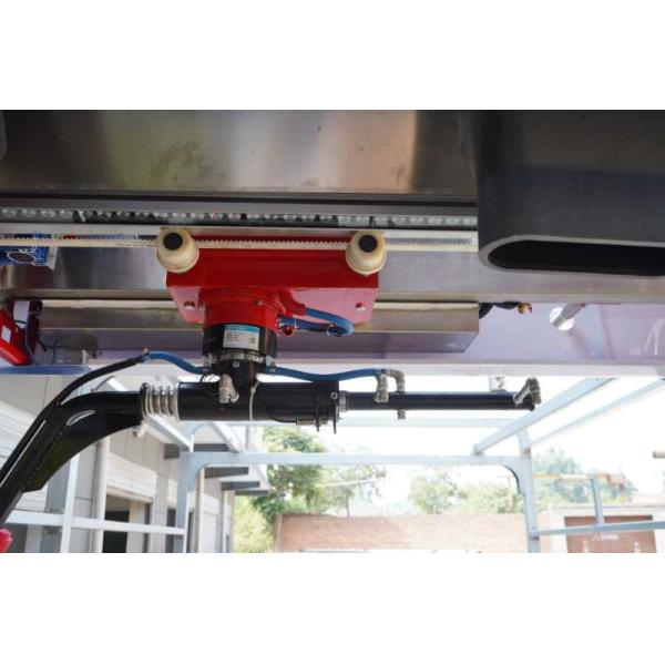Auto 7000mm Touchless Car Wash Machine With 18.5kw Water Pump