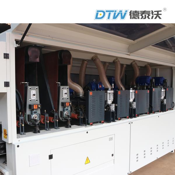 DTW Wood Brush Sanding Machine Industrial Wide Belt Sanders For Door Surface Finishing