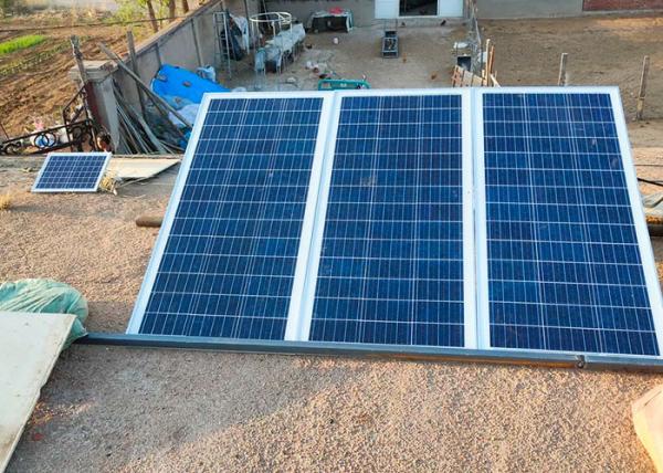 PV 24v 10A Off Grid Solar Power System Kit Blue 200AH For Outdoor